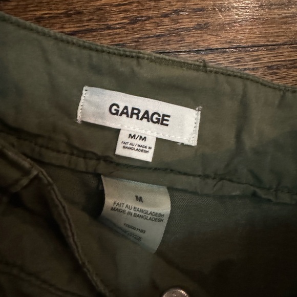 Garage skort - Picture 4 of 4